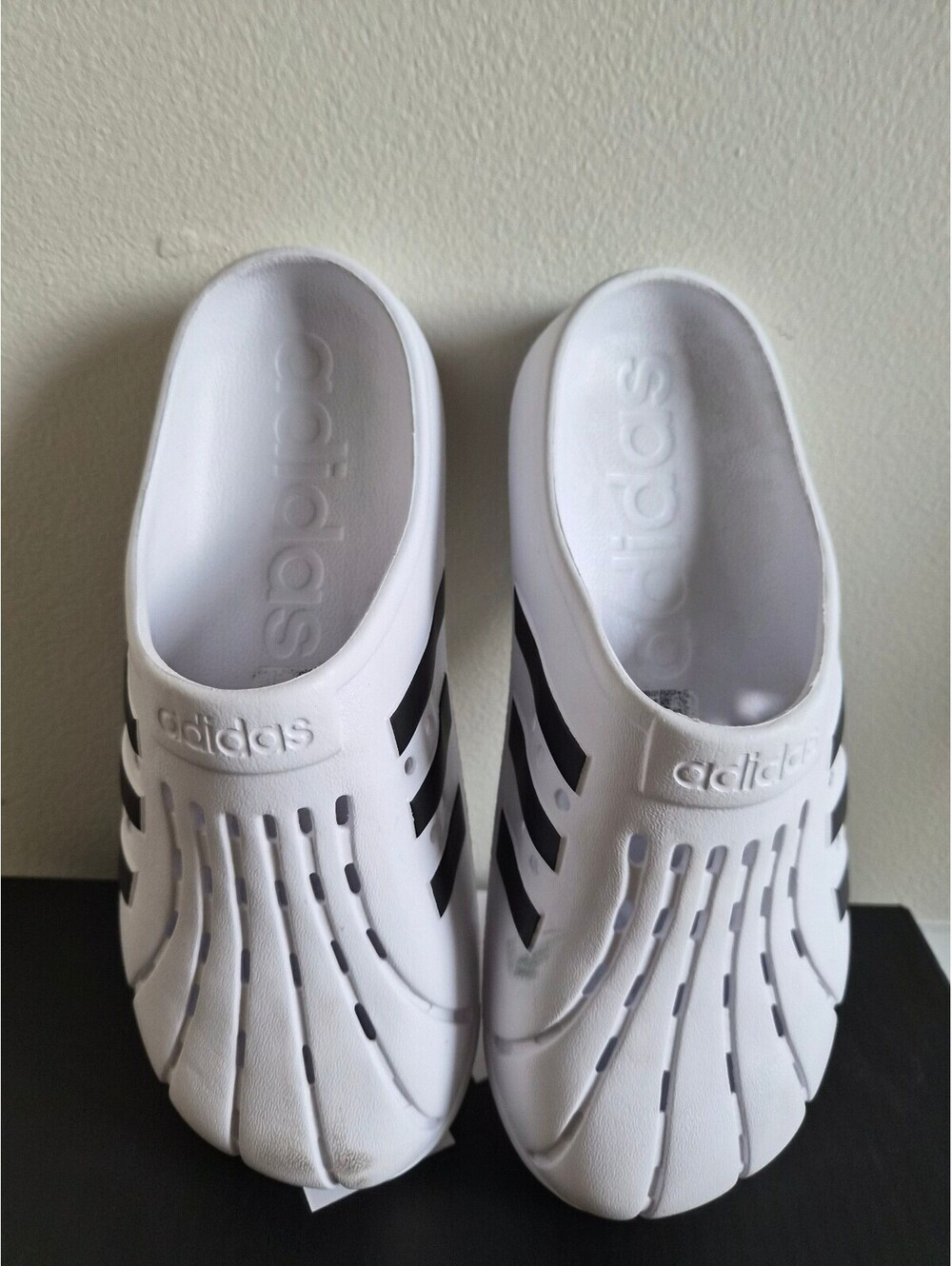 Adidas White and Black Slip-On Clog Shoes Size 7 0185